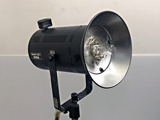 2 FLASH BOWENS MONOSILVER E MONOBRONZE  +TRE SOFTBOX DUE OTTOGONALI E UNO 120X80
