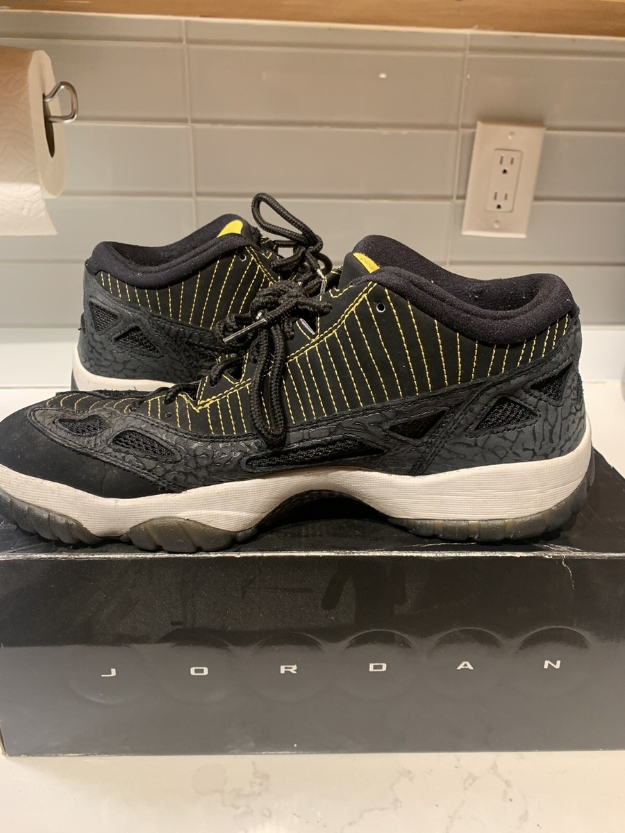 Size 10 - Jordan 11 Retro Low Zest 2007. Retro Card and OG  display picture 1