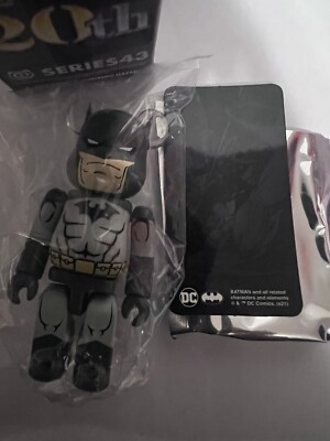 Bearbrick 100% Series 43 Hush Batman (Hero) Medicom Be@rbrick New