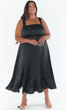 Show Me Your Mumu Claire Midi Dress in Black Medium
