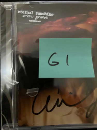 Ariana Grande Eternal Sunshine Signed CD PICK YOUR SIGNATURE! - Picture 7 of 11