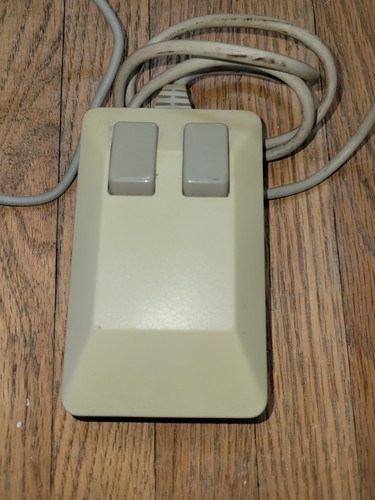 2 x Commodore Amiga 500 Mouses Not Tested - Afbeelding 3 van 5