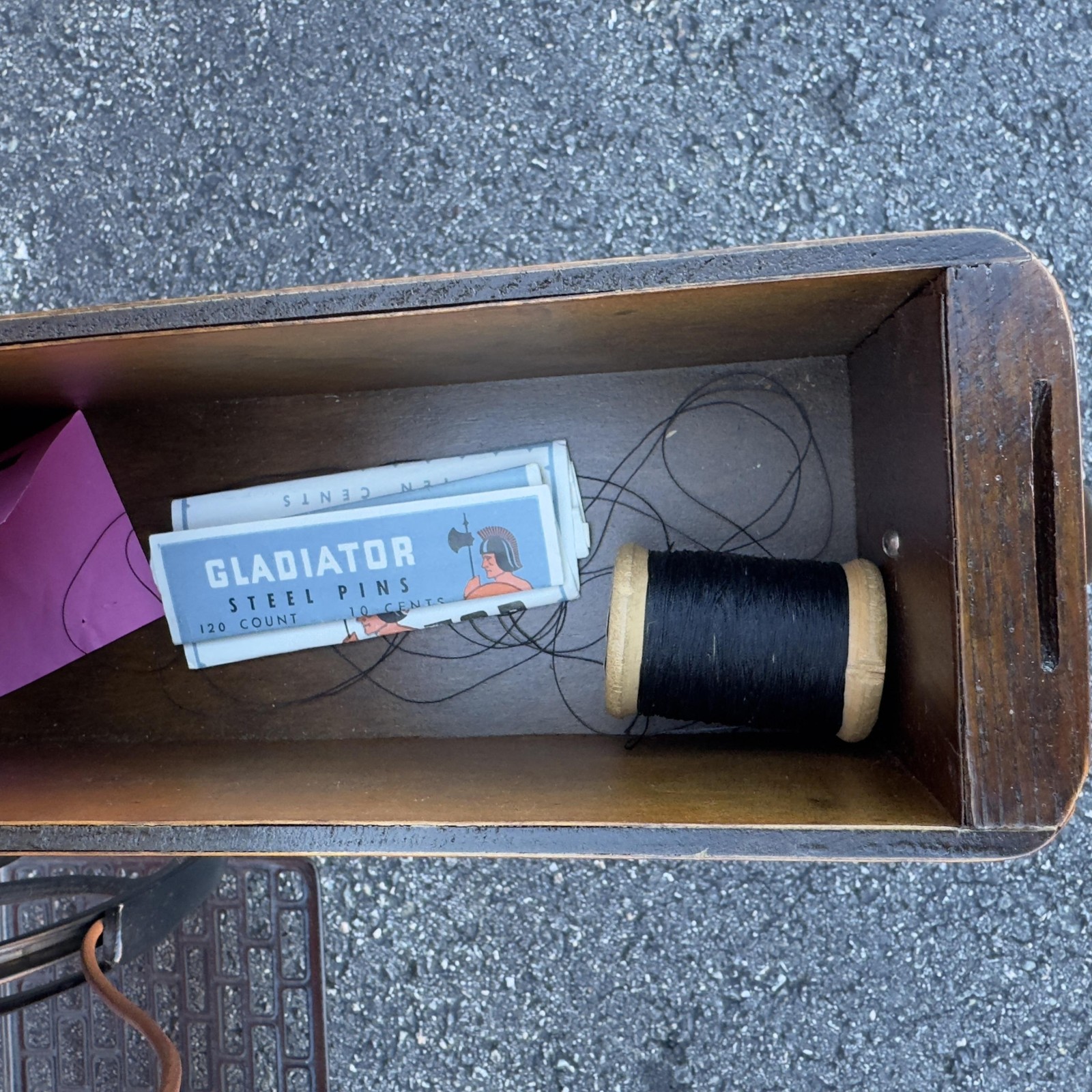 Vintage Wheeler & Wilson No. 9 Treadle Sewing Machine Oak Cabinet USA Bridgeport