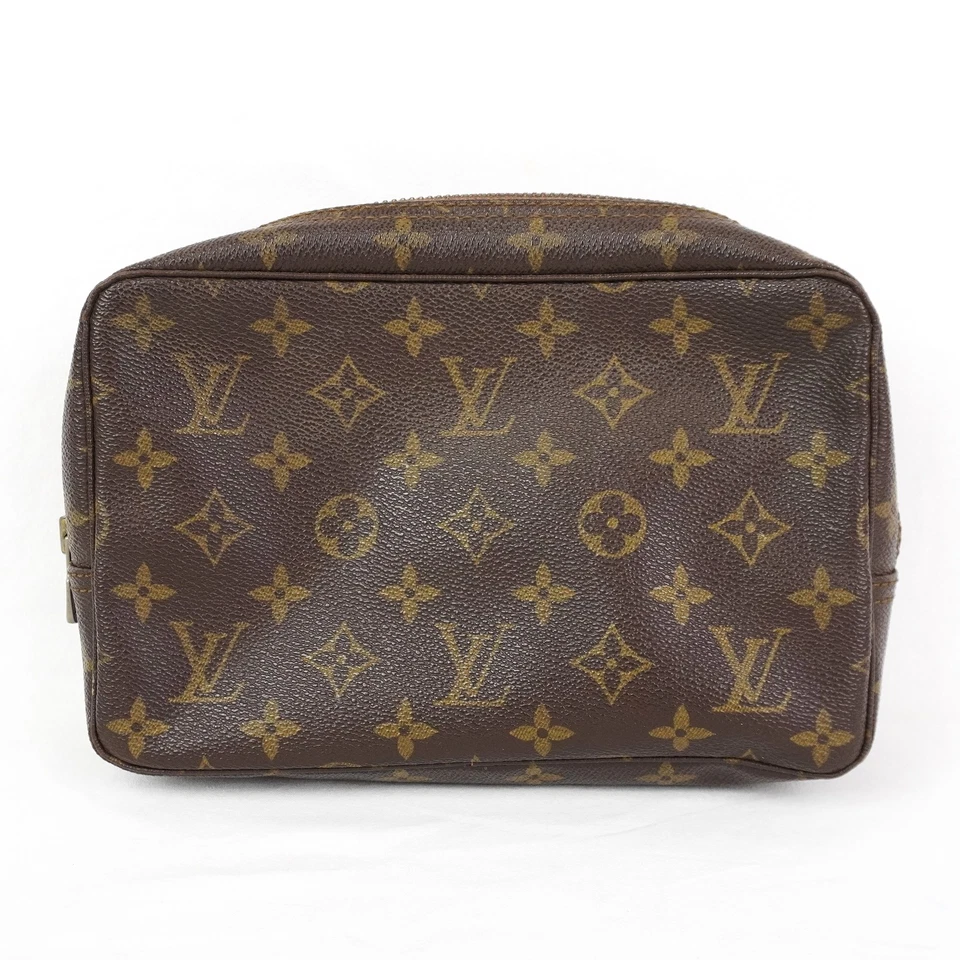 Louis Vuitton Lona Recubierta Monograma Pantalón Bolsa de Aseo en Marrón y Tostado
