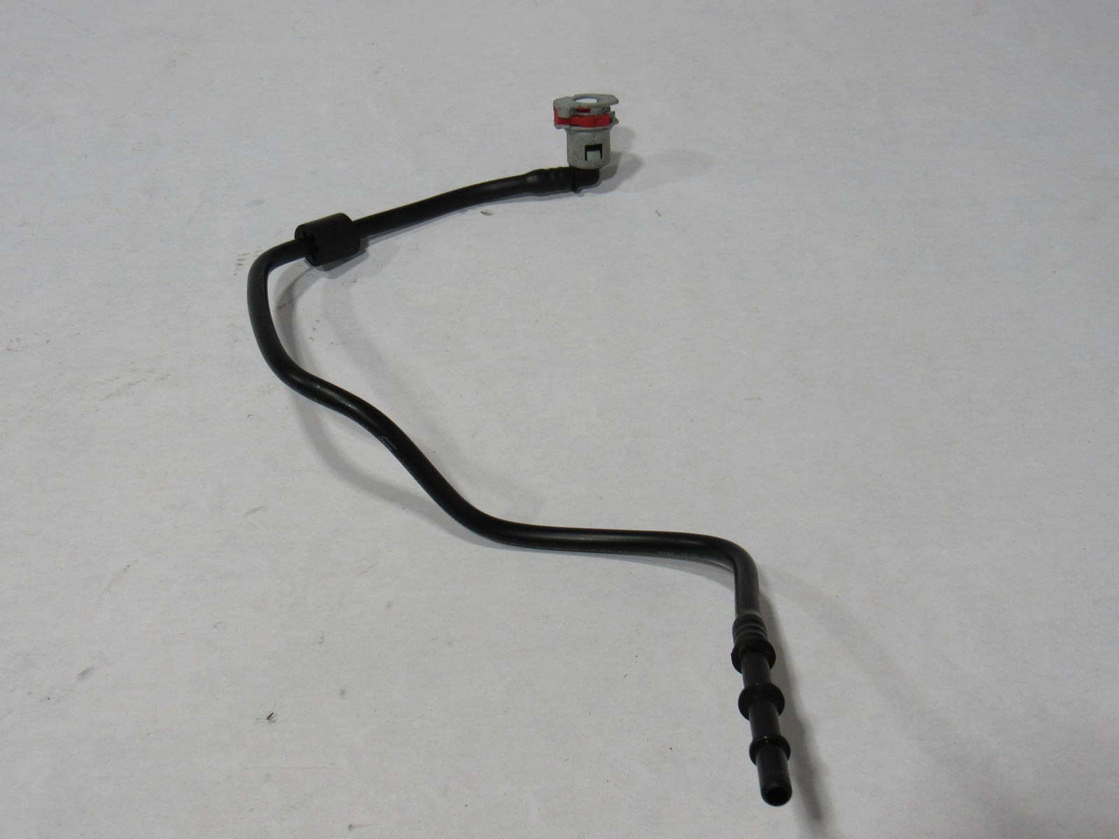 14-20 BMW I8 2015 Fuel Feed Hose Pipe Line Tube :M