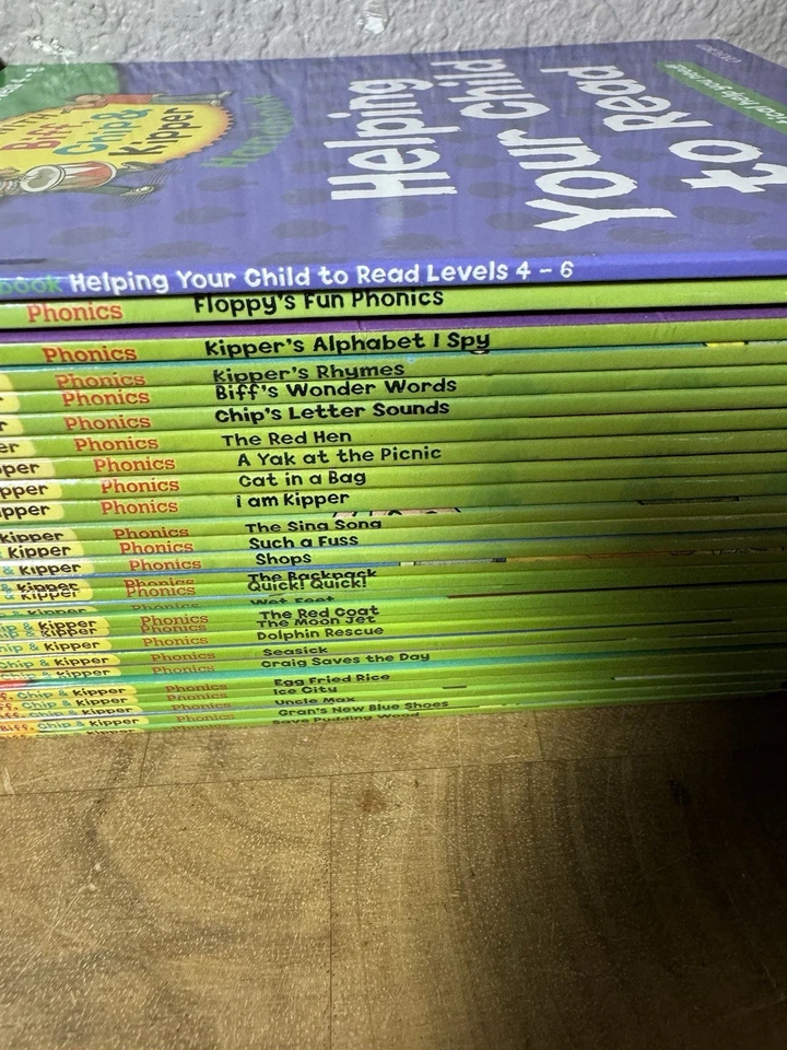 Read with Biff, Chip & Kipper Set Phonics and First Stories 54 Books Set - Image 4 of 4
