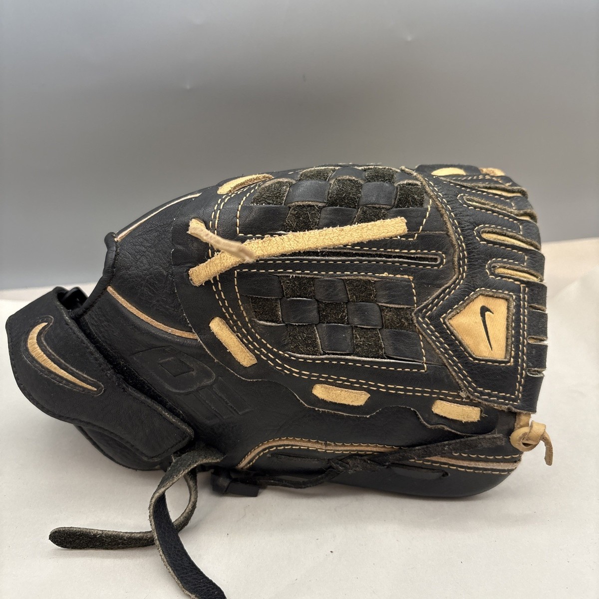 Nike DE Edge Black Leather Baseball Glove RHT 11.00” Game Ready | eBay