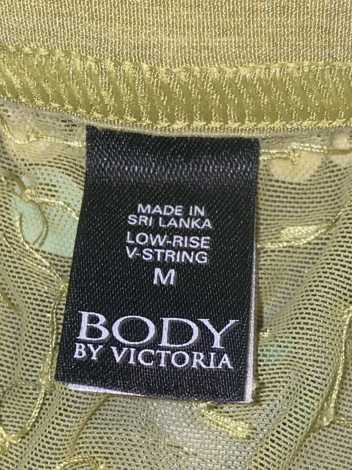CUERPO Y2K Victoria's Secret Raro Lentejuelas Cuentas M De Colección Tanga Tanga Bragas Foto 3 de 4