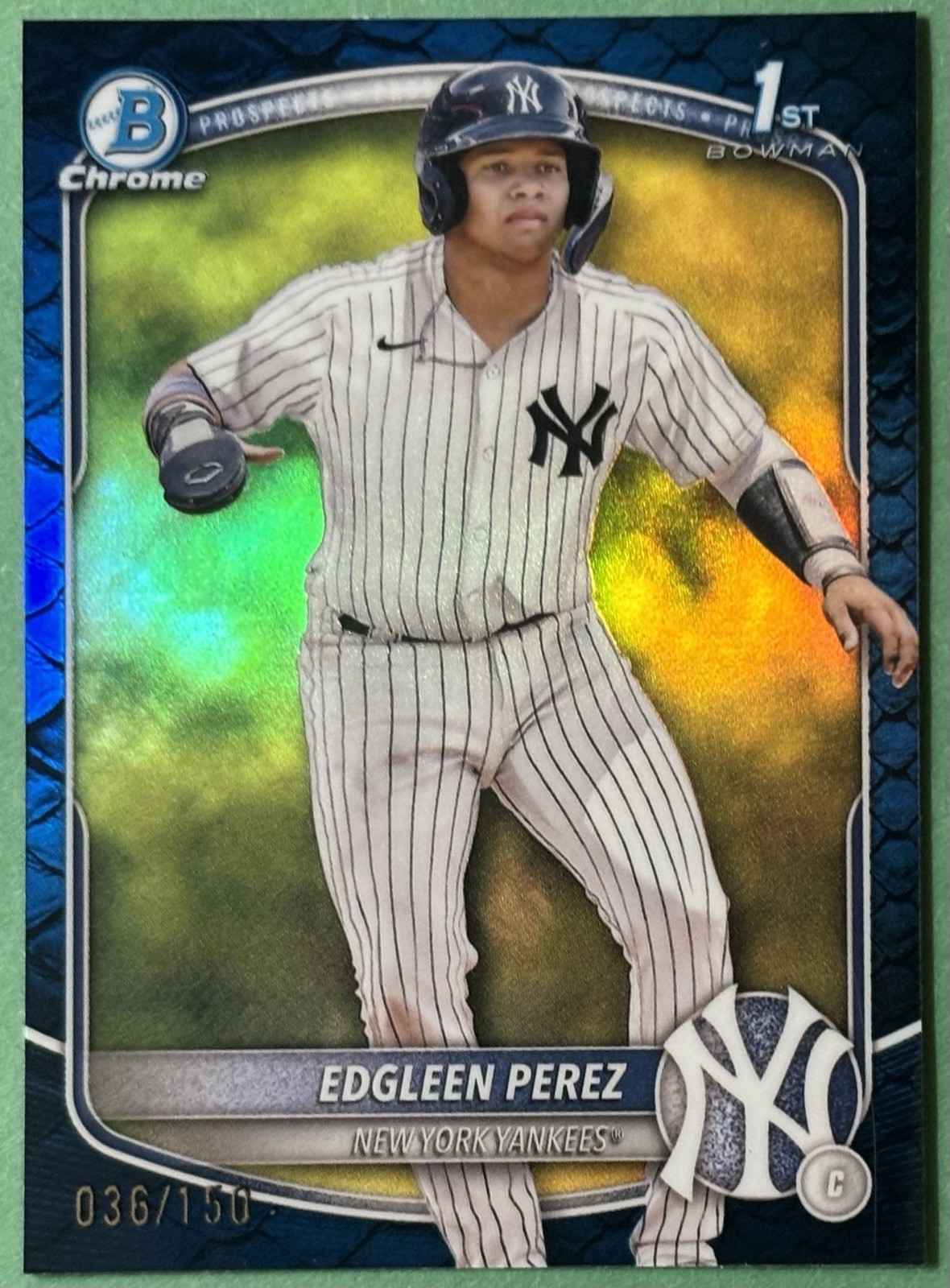 2025 Bowman Chrome Edgleen Perez 1st Rookie RC Blue Reptilian Refractor /150