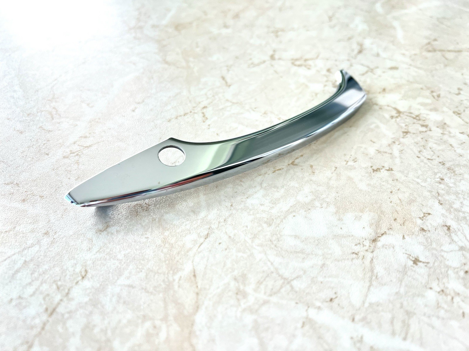 Bentley Bentayga 2016-2019 Right Lower Door handle molding Chrome P/N 36A837206