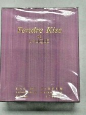Tendre Kiss Lalique 香水- 一款2002年女用香水