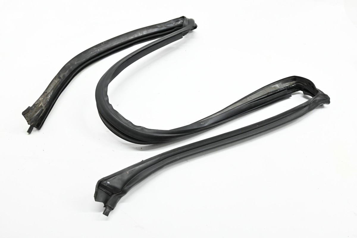 ⭐ 96-02 Bmw E36 Z3 Front Window Windshield Top Seal Gasket