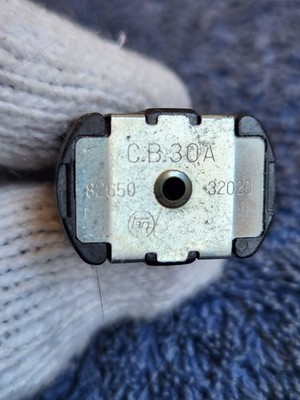 1982 83 84 85 Toyota Supra 4 Runner 30 Amp Circuit Breaker 8265032020 OEM