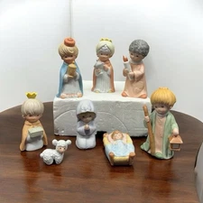 Vintage HOMCO Children Nativity Set Eight Piece Porcelain CHRISTMAS Original Box