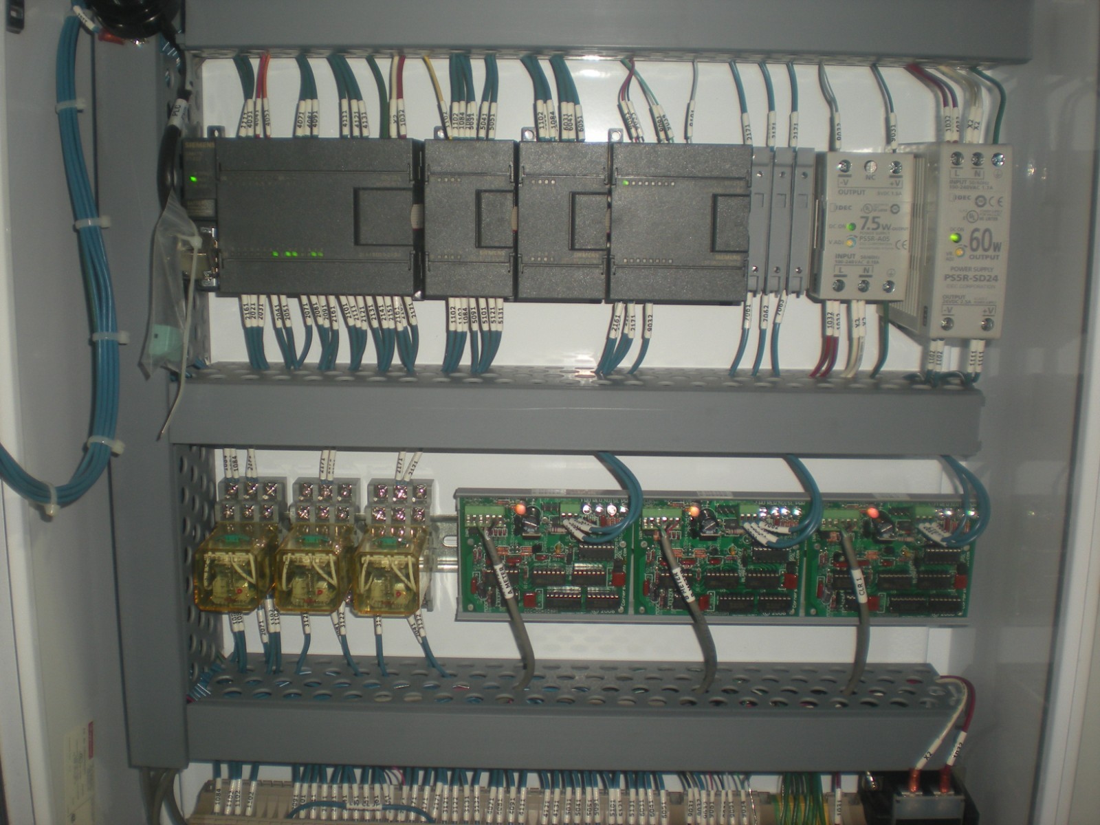 Fluid Automation M4-55MLR Meter-Mix Dispense System - 120V - Powers Up as Shown