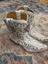 ARIAT WOMEN'S VALENTINA IVORY/Gold WESTERN BOOTIES - SNIP TOE Size 9.5 NWOB 249