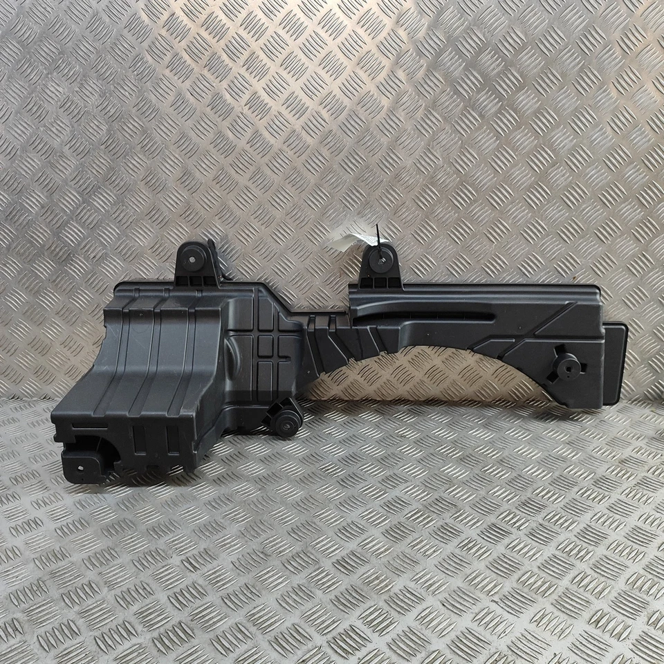 Audi Q8 E-tron Sportback Subwoofer 4KE035621 Électricité 300KW 2024 31157532 - Photo 2/4