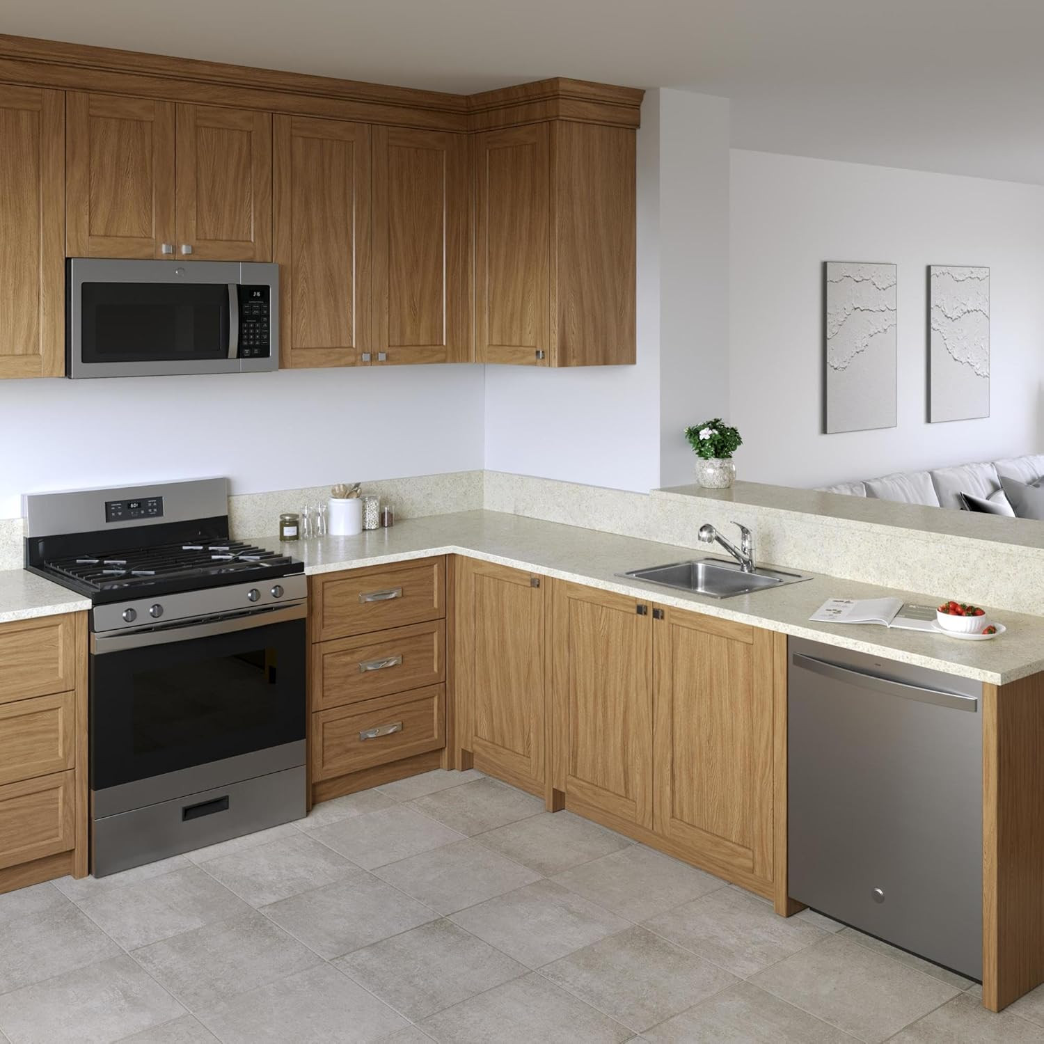 Brushed Nickel Pull-Out Kitchen Faucet - Stylish & Efficient 1.5 GPM Design