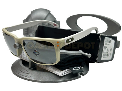   ️ OAKLEY HOLBROOK 009102 MATTE SAND/PRIZM BLACK SUNGLASS (76)