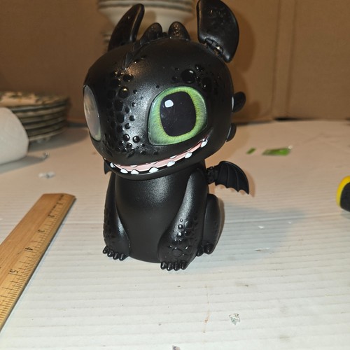 How To Train Your Dragon Hatching Toothless Interactive Figure Works - Picture 4 of 8
