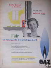 PUBLICITÉ PRESSE 1956 GAZ DE VILLE RADIATEUR A GAZ DE VILLE L'AIR SE RENOUVELLE
