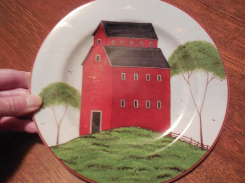 Red "Barns" 8.25" Salad Plate by Warren Kimble for Sakura (1998) - Picture 3 of 4