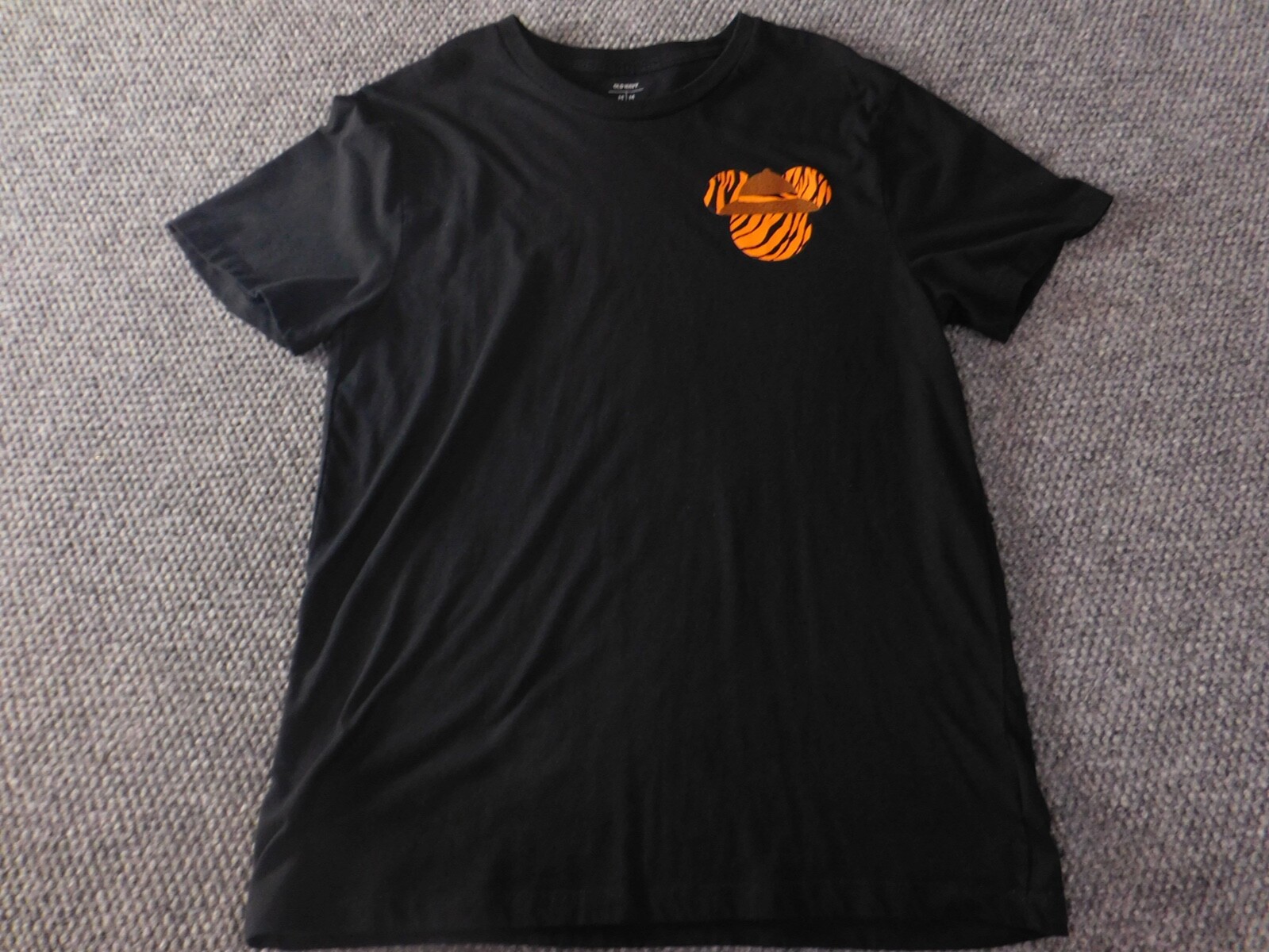 Picture 1 of 10