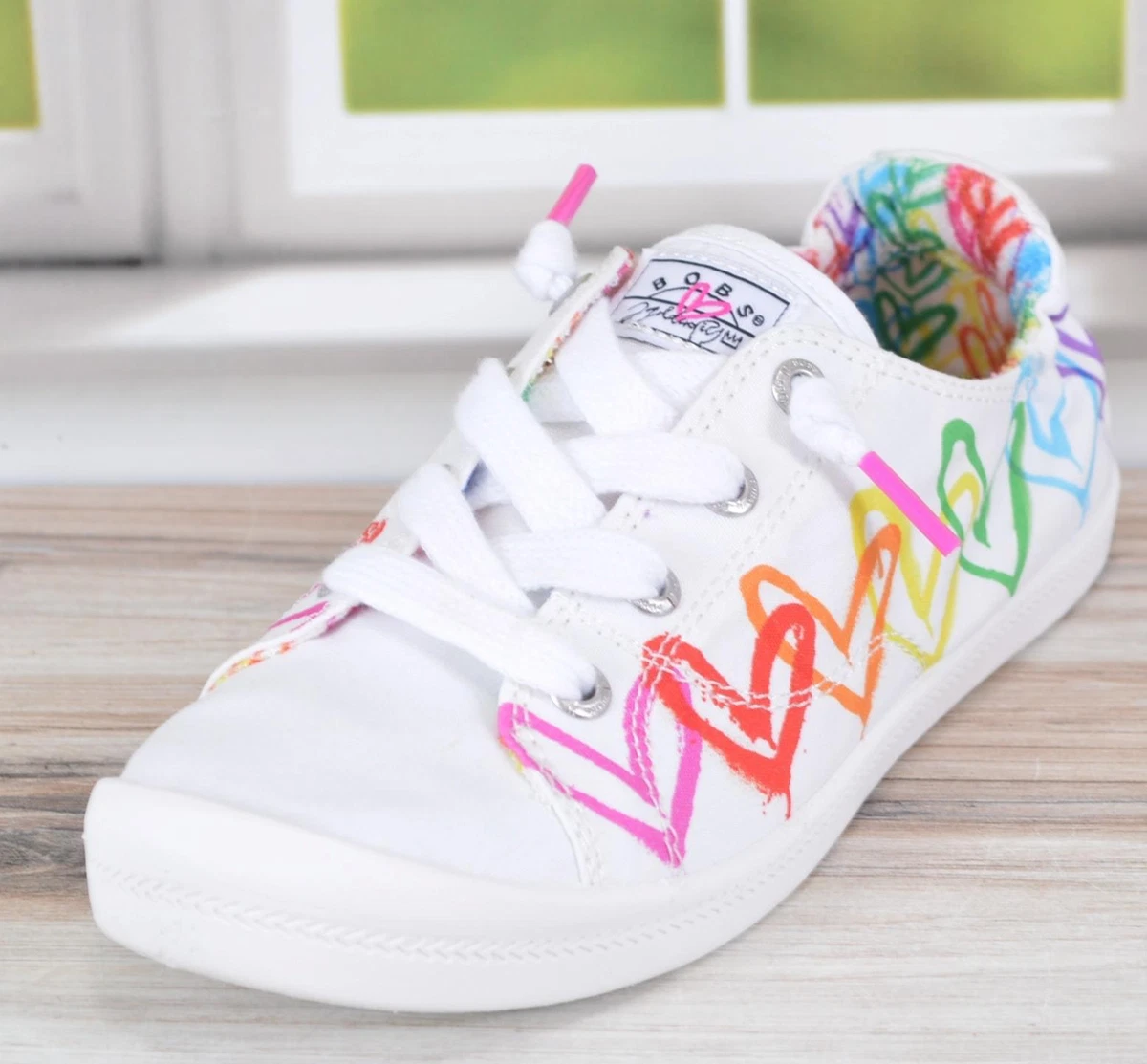 NEW Bobs from Skechers Women s BEACH BINGO Luv Almighty PRIDE Sneakers Size 5.5