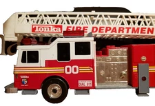 VTG 2000 Tonka Fire Dept Rescue Ladder Truck Light Sounds Sirens F-362 READ DESC