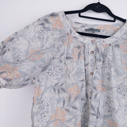 Next Morris & Co Talla 14 Gris Manga Corta Top Blusa Botón Frontal Floral - Imagen 2 de 13
