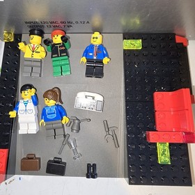 Lego System 4561 Railway Express Train 9v Incomplete 5 Mini Figs