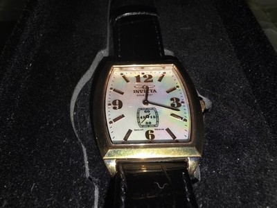 Invicta Special Edition Rose Gold 2916 Genuine Leather Box  NEEDS BATTERY