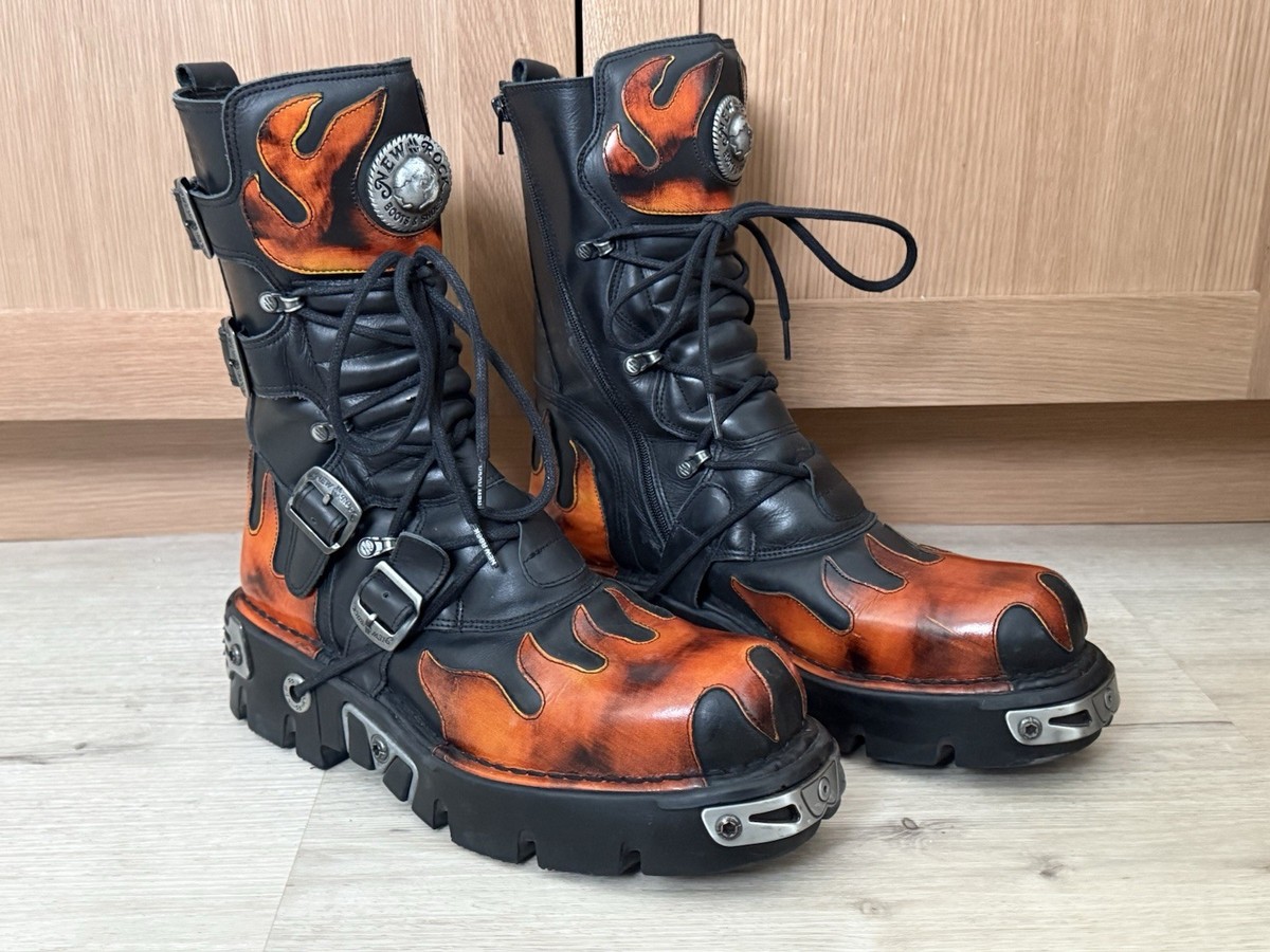 Newrock 591 Reactor 90S Flame Print 4 Buckles Mens Boot Black Red