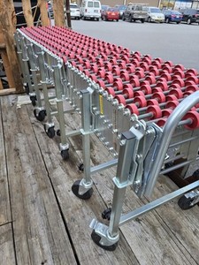 Nestaflex 226 expandable skate wheel conveyor  24' 8" expanded 18" wide steel