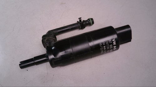Scheibenwaschpumpe Pumpe Wischwasser 3B7955681 VW Golf Cabrio 1.6 TDI Bj 2012 5K