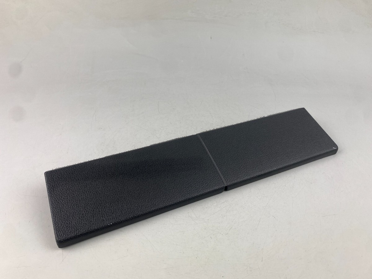 2018 Skoda KAROQ NU7 Rear Trunk Boot Luggage Divider Trim