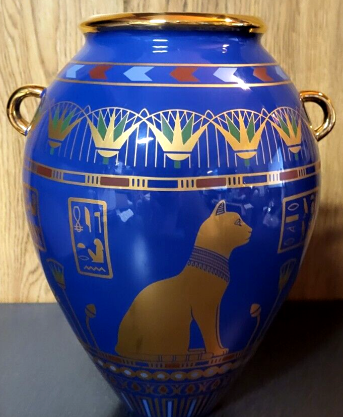 Franklin Mint 1987 Golden Vase of Bast 10