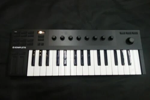 Native Instruments Pro-Audio Equipment