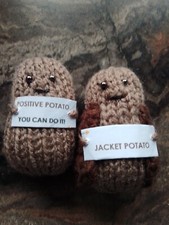 POSITIVE POTATO 🥔 JACKET POTATO 2 Hand KNITTED spud Buddies. Motovational Gift