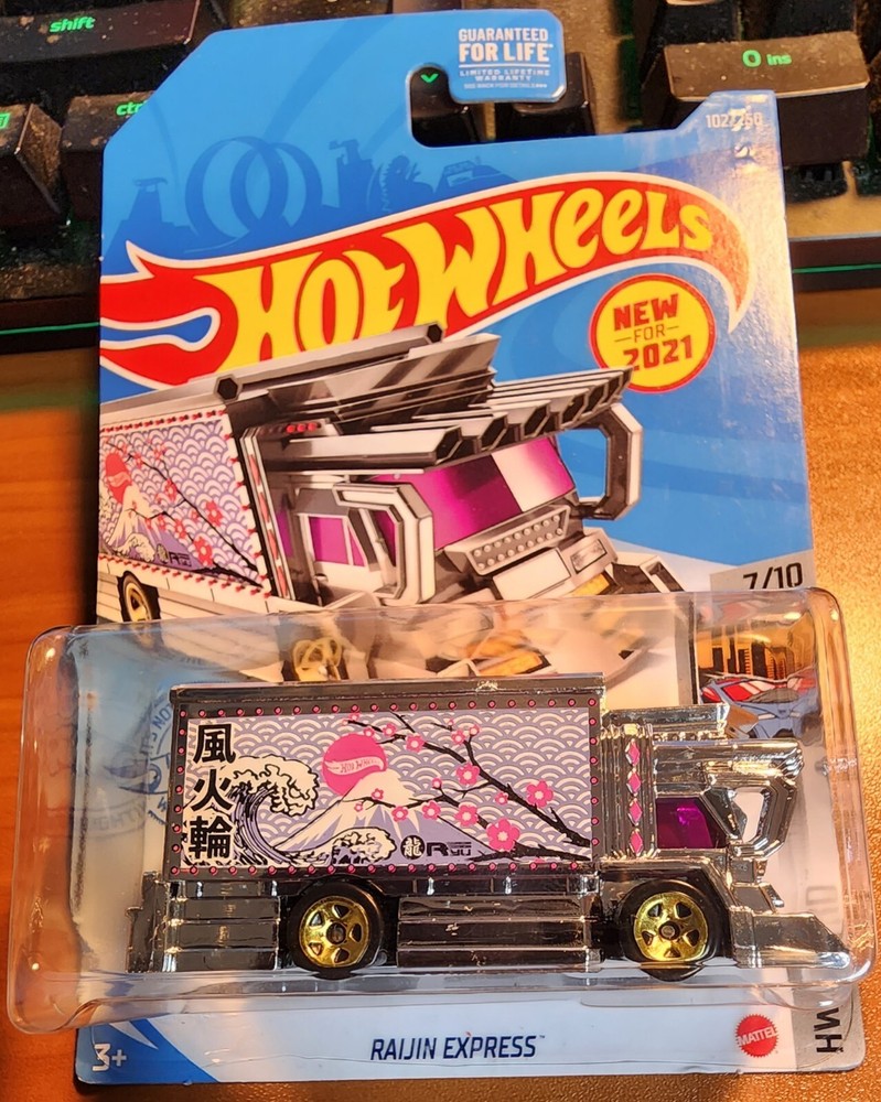 Hot Wheels Raijin Express
