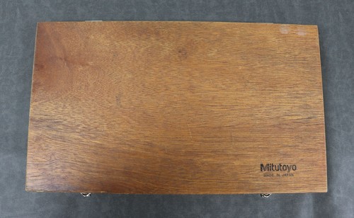 Mitutoyo 129-150 DMC4-12" w/ Wood Case - Picture 13 of 13