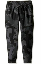 NEW Under Armour Boys' Courtside Cargo Pants Youth Small NWT Black
