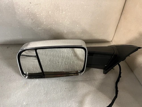 2019-2020 Dodge Ram Driver Left Chrome Mirror W Power W Trailer Tow OE 68276477