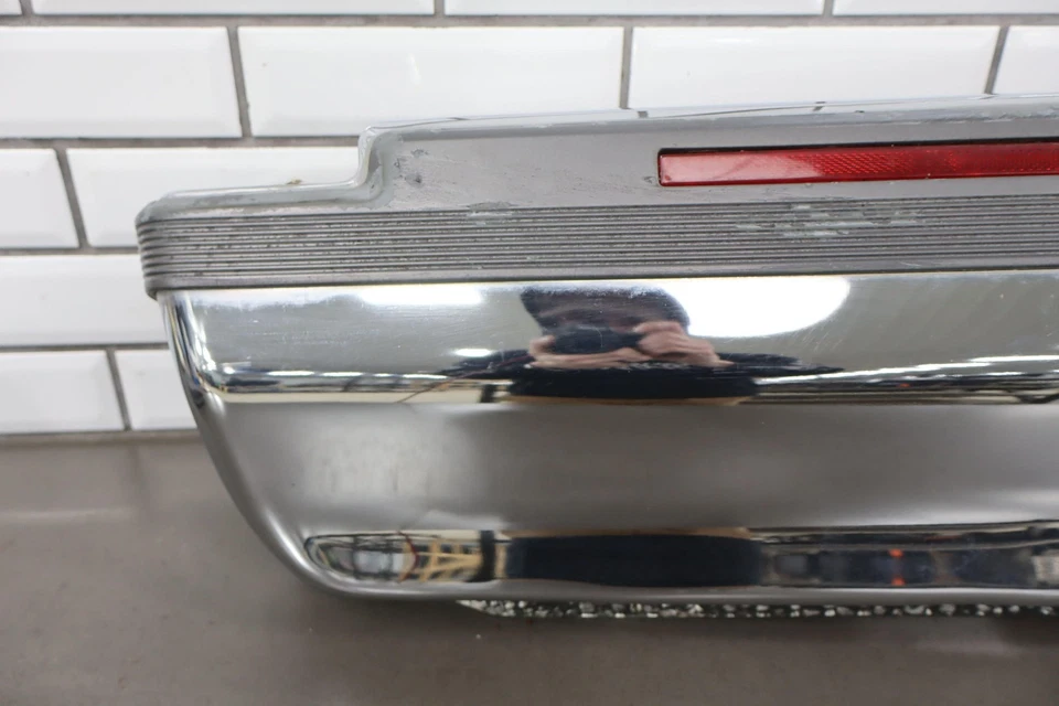 1993-1996 Cadillac Fleetwood Chrome Rear Bumper *Weathered* Foto 4 de 4