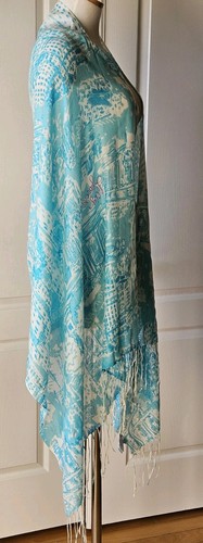 RARE Lilly Pulitzer Murfee Scarf Loves NYC Cashmere Blend Blue Fringe Scarf Wrap - Picture 6 of 10