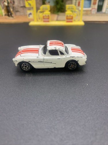 Dinky Chevrolet Corvette Stingray Rare Sports Car Opening Bonnet Toy Vintage
