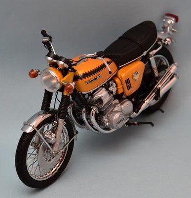 MINICHAMPS 1/6 Honda CB 750 1968 motorcycle W/Box for sale online