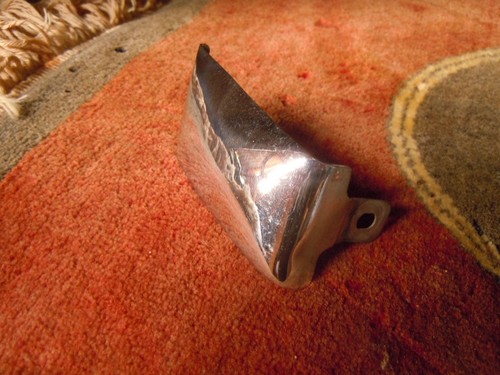 BMW E30 Chromspange für Stoßstange VL  51111888269 - Blende vorne links