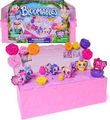 Interactive Bloomables Set with 6 Figures, Terrarium & Transforming Dance Floor