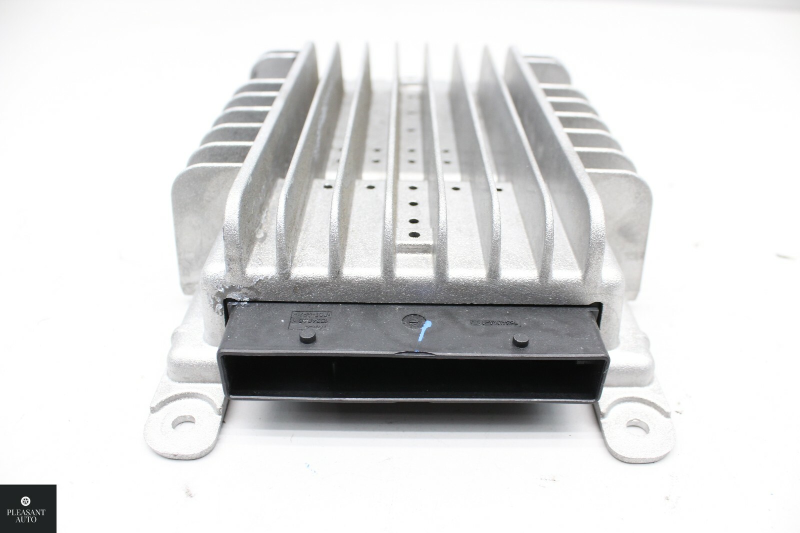 Maserati Quattroporte 2003-2008 Amplifier
